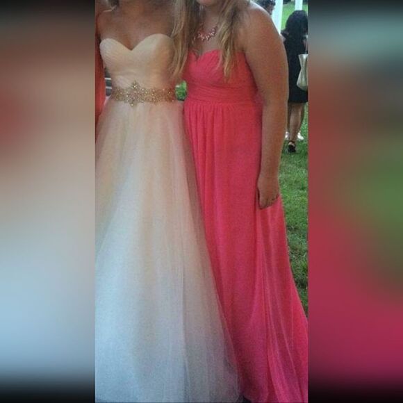 B2 strapless gown in watermelon color - Picture 5 of 5